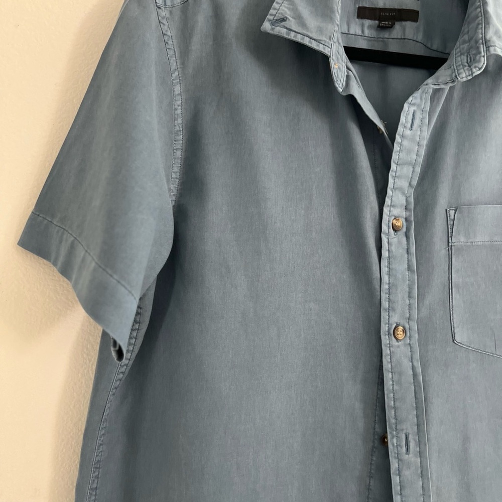 Banana Republic Light Blue Casual Button Down Shirt - Picture 7 of 12